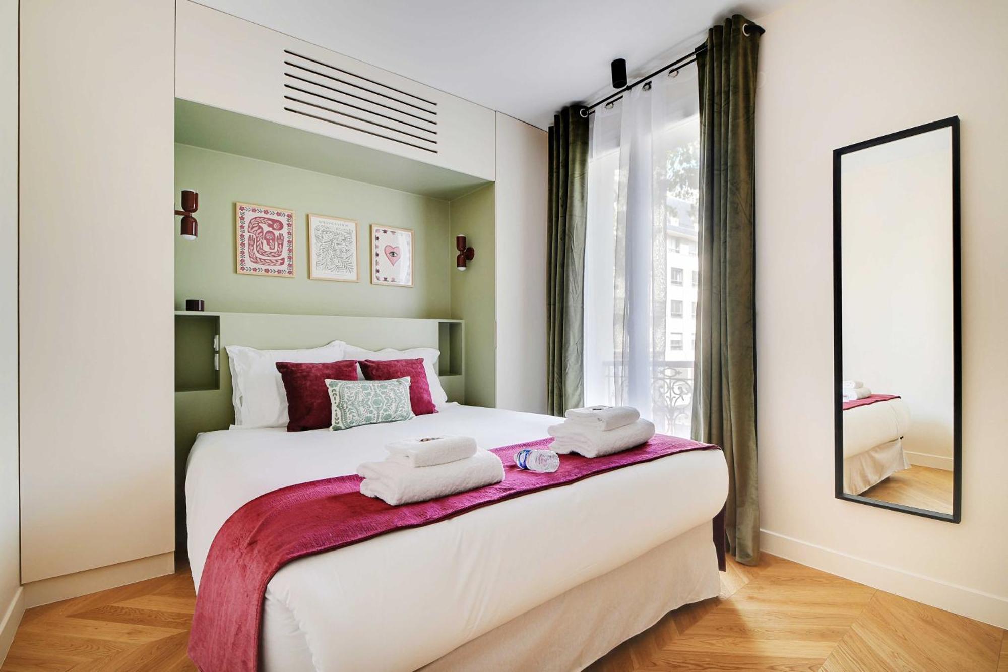 Appartamento Parisian With Air Conditioning Eiffel Tower Parigi