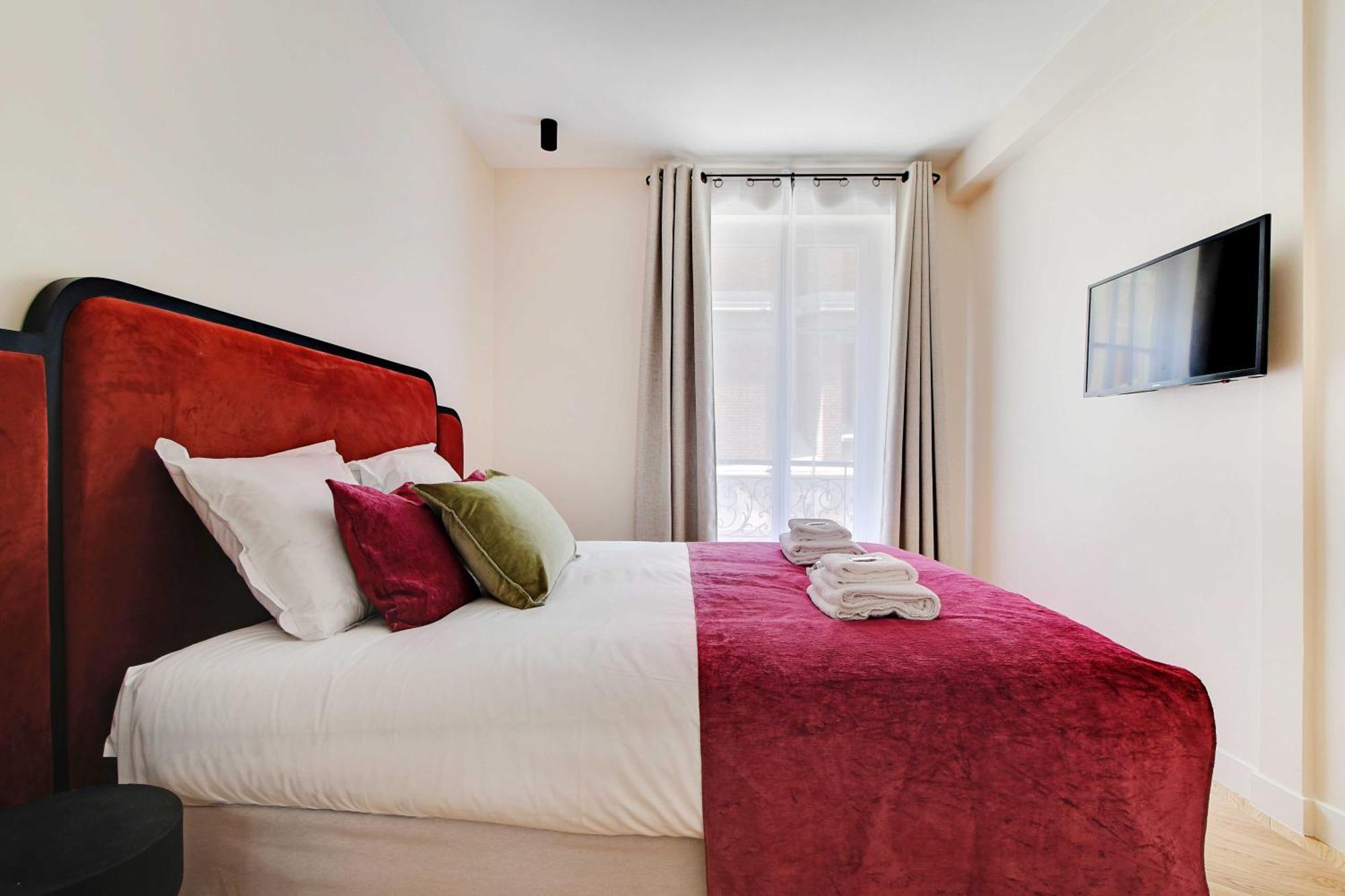 Appartamento Parisian With Air Conditioning Eiffel Tower