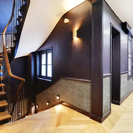 Appartamento Parisian With Air Conditioning Eiffel Tower