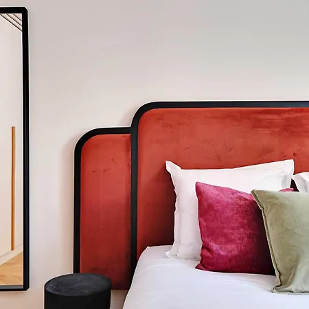 Appartamento Parisian With Air Conditioning Eiffel Tower