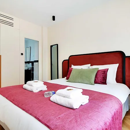 Appartamento Parisian With Air Conditioning Eiffel Tower Parigi