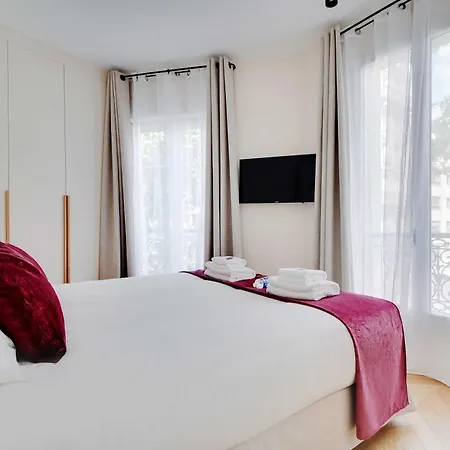 Appartamento Parisian With Air Conditioning Eiffel Tower Parigi
