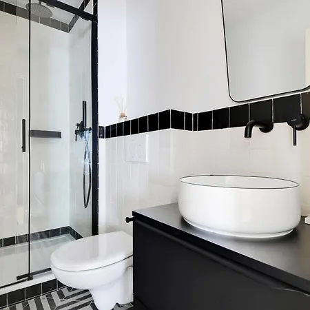 Appartamento Parisian With Air Conditioning Eiffel Tower Parigi